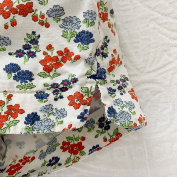 Mini Boden Girls' Floral Print Shorts - Picture 3 of 4